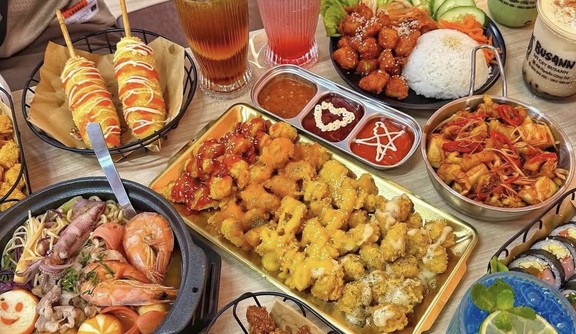 Ăn Vặt LêNa - 393 Giếng Đáy