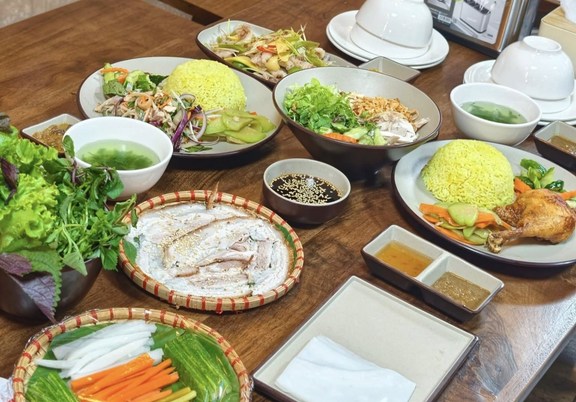 Quán Mót - 42 Nguyễn Tri Phương