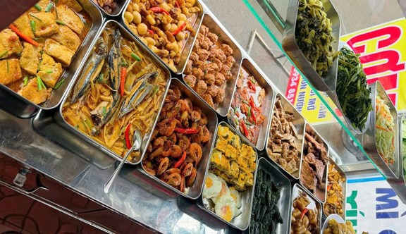 Cơm Ngọc Mơ - 08 Phạm Ngọc Thạch