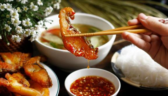 Bún Cá Chấm Trang Béo - 145 Vạn Xuân