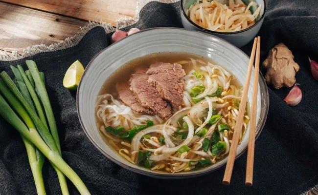 Quán Tu Chung - Bún, Phở & Miến - Cổng BX Tây Sơn