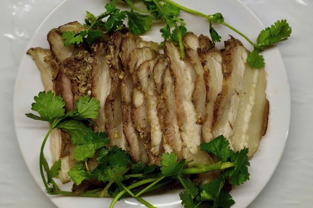 Bánh Mì Không Đã Có Thịt - Hải Thượng Lãn Ông