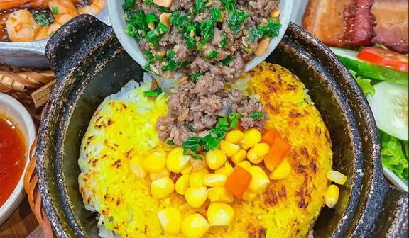 Tiệm Cơm Chú Tèo - Cơm Nhà & Cơm Niêu Singapore