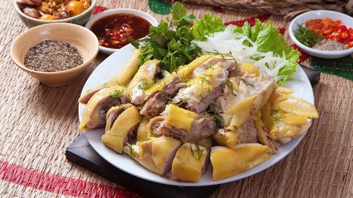 Cơm Gà Miền Trung - 4 Trần Quang Diệu