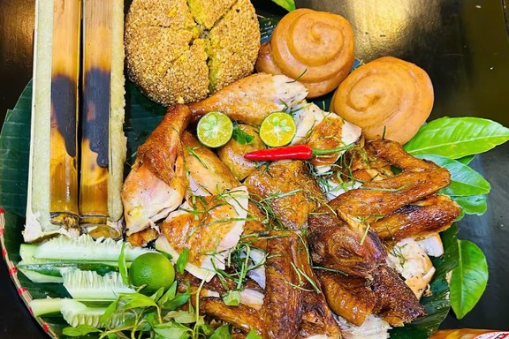 Gà Nướng Lu 3 Ngon - 3 Lý Nam Đế