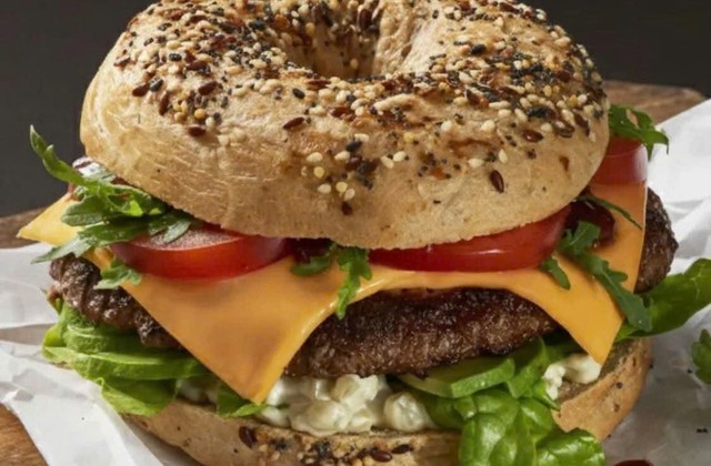 Bagel Bar & Grill - 165 Đường 23/10