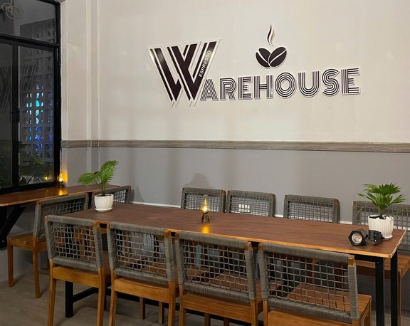 The Warehouse Coffee - 59 Trường Chinh