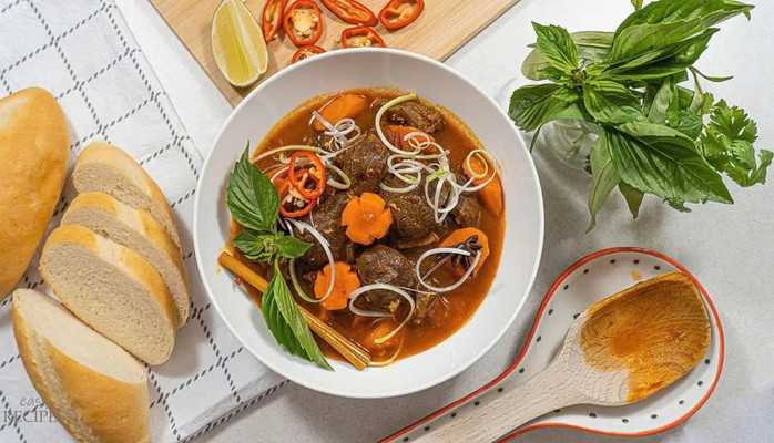Bánh Mỳ Sốt Vang Vị Của Bố - Tân Mai