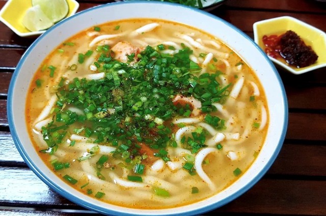 Bánh Canh Chả Cá & Nem Nướng Nha Trang A Linh - Đại Lộ 2