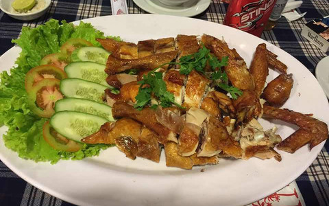 Đãi Tiệc Sinh Nhật, Thôi Nôi Dưới 10 bàn