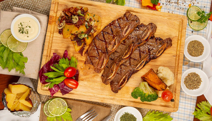 Amigo Hữu Nghị Restaurant - Beefsteak & Grill