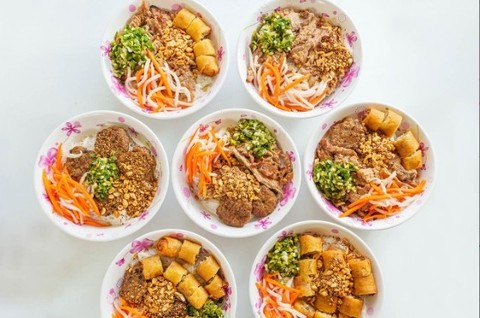 bún thịt nướng