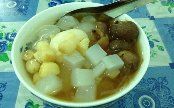 Chè Hiển Khánh