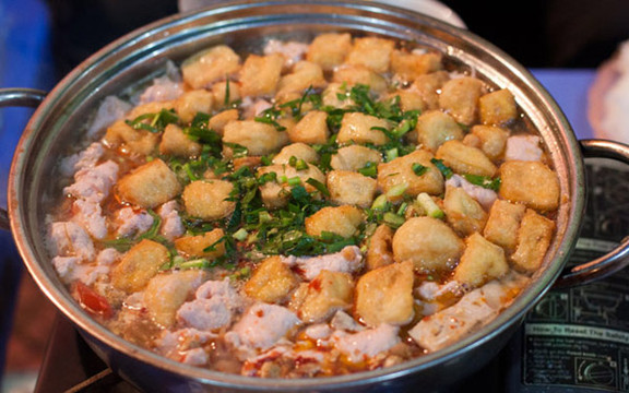 Lẩu Riêu Cua - Phó Đức Chính