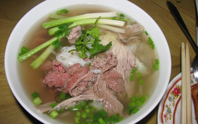 Phở Bò Gia Truyền Cồ Chiến