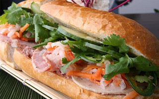 Bánh mì kẹp thịt