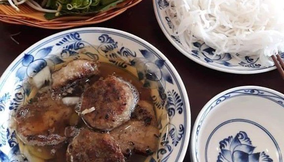 Bún Chả Hà Nội - Phan Khiêm Ích