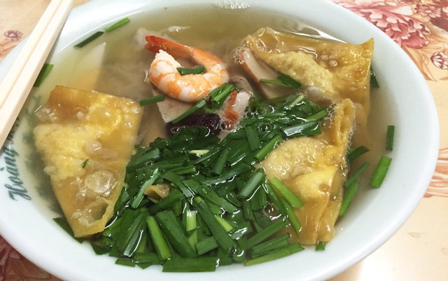 Hoàng Mập - Mì Vằn Thắn & Sủi Cảo - 107E2 Thái Thịnh