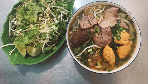 Huyền Anh - Bún Bò Huế - Trương Định