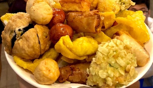 Ăn vặt ( phá lấu, cá viên chiên, bột chiên?