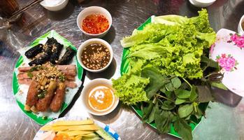 Nem nướng ngon BH