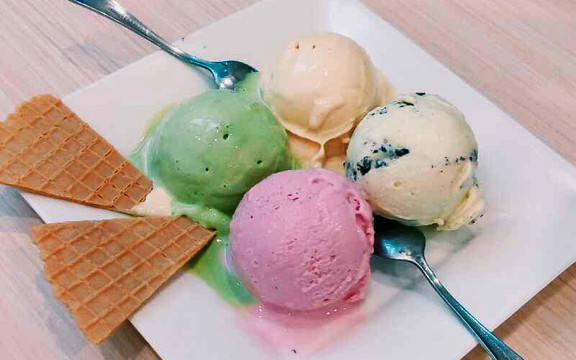 Mic Ice Cream - Tuệ Tĩnh
