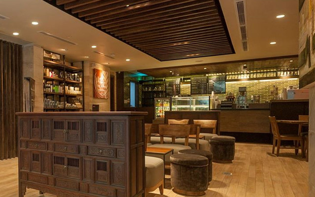 Starbucks Coffee - Press Club