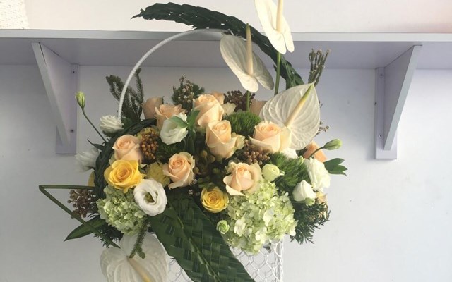 Viet Flowers & Gifts