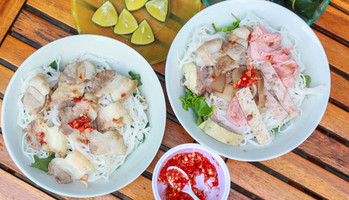 Bánh canh cá lóc