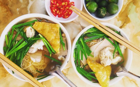 Phùng Gia - Mì Vằn Thắn