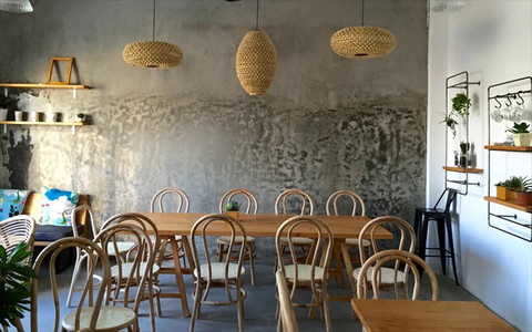 Cafe phố đi bộ