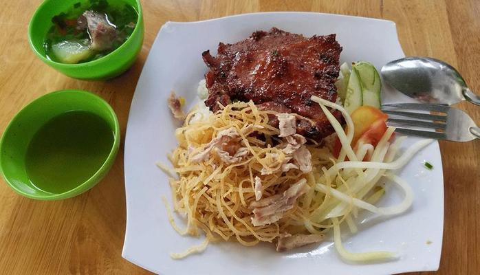 Cây Xoài - Bún Thịt Nướng & Cơm Tấm