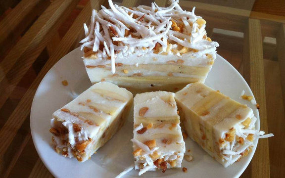 Kem Chuối, Yogurt & Bánh Plan