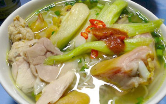 Liên Liên - Bún Móng Giò Mọc Xương