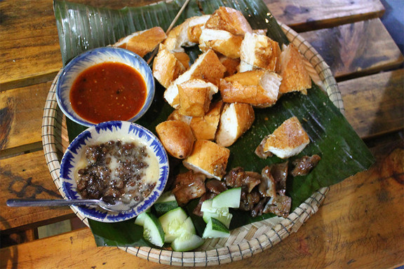 Táo Mèo Quán - Hải Sản & Đặc Sản Lạng Sơn