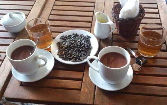 Cà Phê NGUYỄN - Lạc Trung