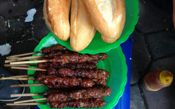 Bánh Mì Thịt Xiên Nướng U Thủy