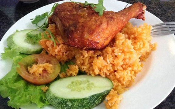 Cơm Gà Xối Mỡ Khang