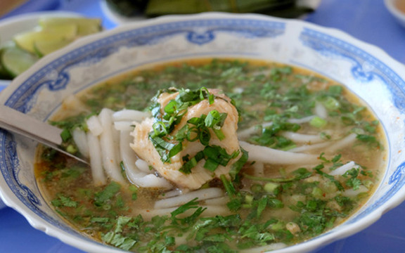 Bánh Canh Cá Lóc Diên Sanh