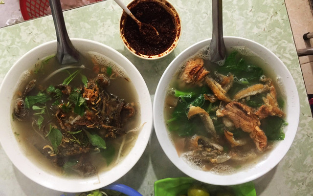 Anh Tú - Bánh Đa Cá Rô Đồng