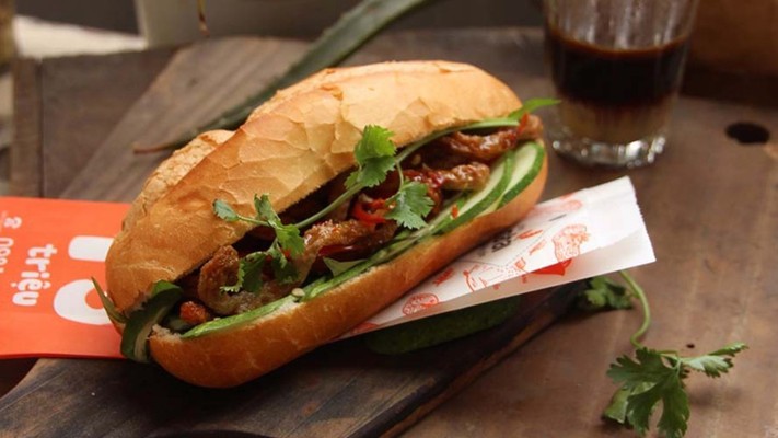 Má Hải - Bánh Mì & Trà Sữa, Latte - Phan Văn Trị