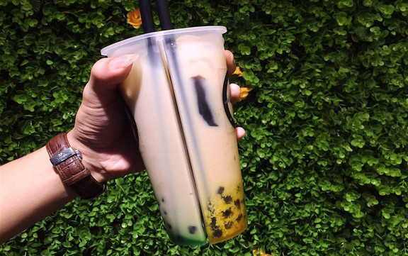 Lớp 1E - Trà Sữa Hai Ngăn