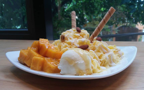 CAFE Bingsuda