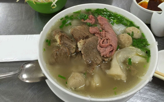 Sinh Viên Quán - Cơm, Bún & Phở