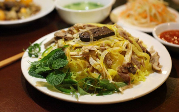 Thanh Thủy - Cơm Gà