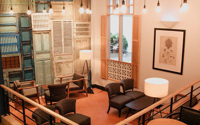 Starbucks Coffee - Nguyễn Văn Trỗi