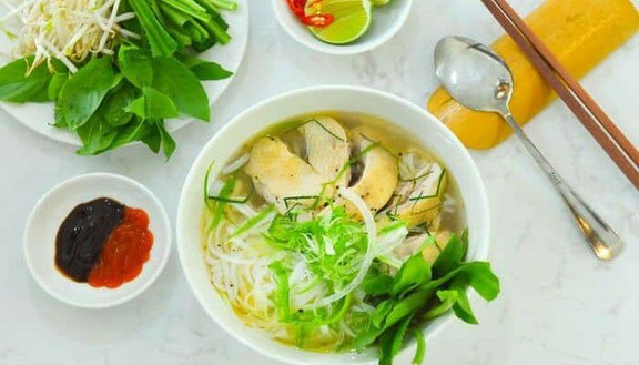 Miến Gà & Phở Gà Sơn Nga - Nguyễn Trọng Tuyển