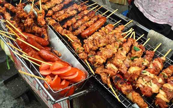 Sơn Hiền - Bánh Mì Thịt Xiên