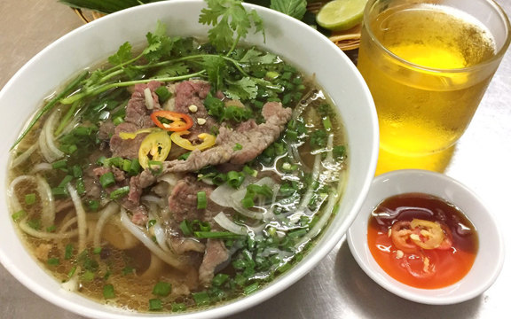 Sơn Tùng - Cơm Rang & Phở Bò
