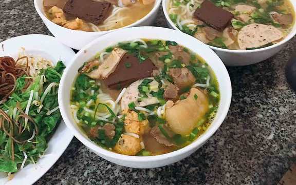 Bún Bò Huế Chu Văn An - Vạn Phúc